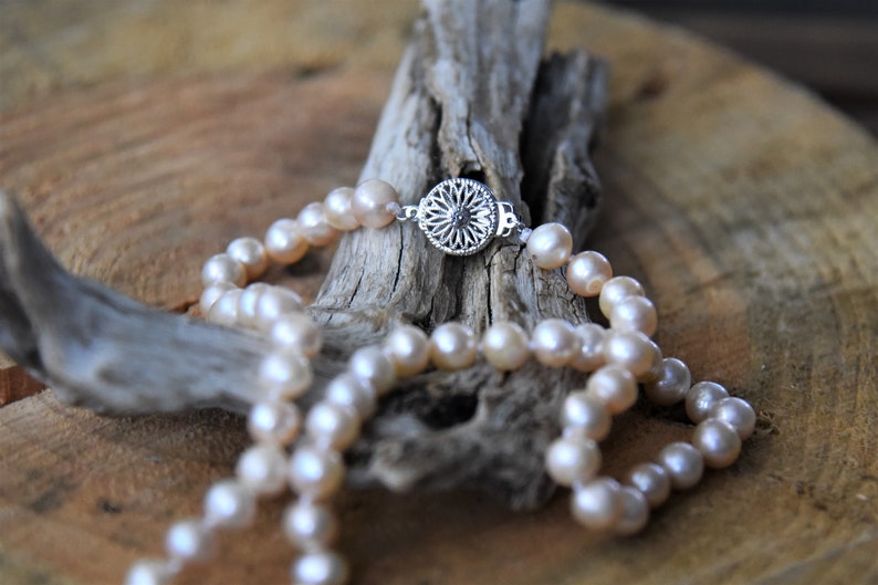 Pink Fresh Water Pearl Necklace