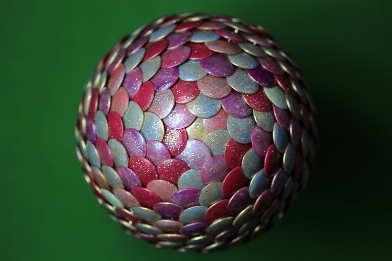 Thumbtack DRAGON EGG FREE Egg Stand Multipastel Glitter Etsy