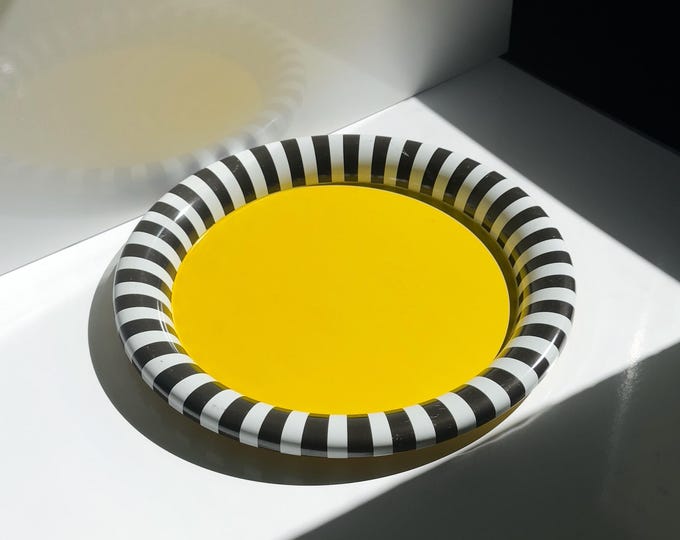 Postmodern Metal Tray Plate Round Yellow Memphis Milano 90s Serving Tray
