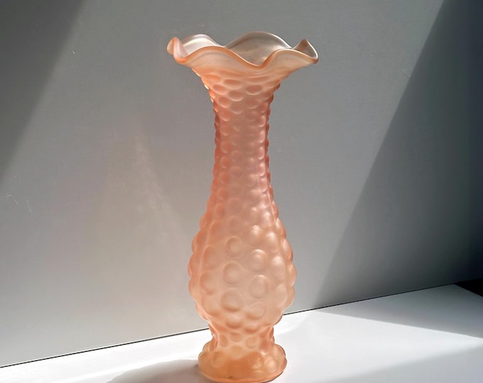 Vintage Rosalin flower vase knobs wave edge chalice cup glass 50s 60s 70s Art Deco 30s 1930 pink vase salmon satin frosted matt
