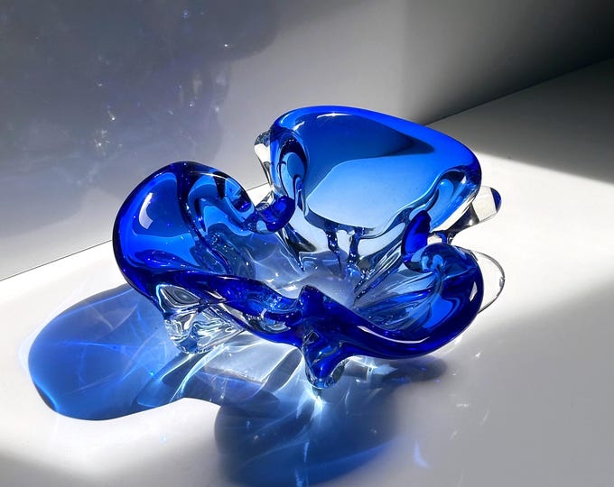 Vintage Bohemian Ashtray Bowl CZ Glass Blue Flower 60s 70s Seguso Cobalt Ultramarine Blue 70s 1970