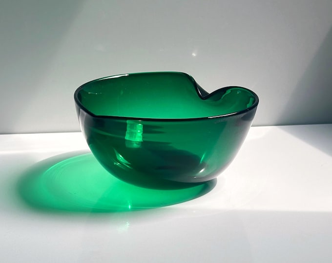 Vintage glass bowl Glasstorm Scotland Mid Century bowl green handmade 1950s 50s ashtray Vide Poche Murano bottle green