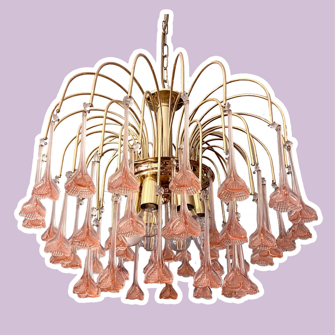Hot 2024 pink chandelier