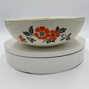 Vintage Bowl Hall’s Superior Quality Kitchenware Serving Bowl 9 Inch Floral.