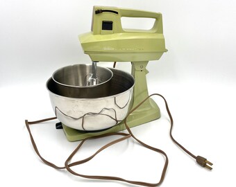 サンビーム ミックスマスター ビスタ　ヴィンテージ品(動作確認済み) ヴィンテージ サンビーム ビスタ ハンドミキサー：ライトグリーン