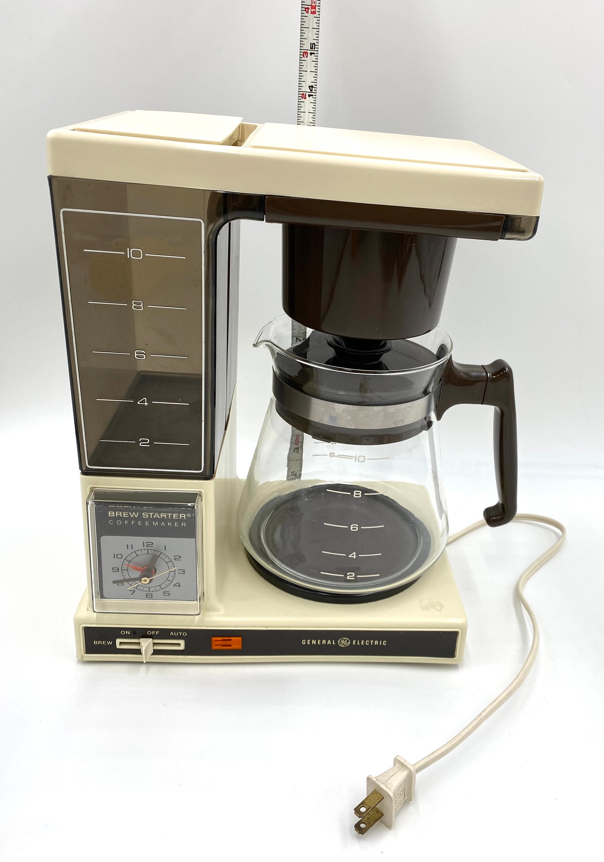 VINTAGE GE / BLACK & DECKER 10-CUP SPACEMAKER COFFEE MAKER with AUTO BREW 