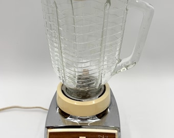 Vintage Blender Osterizer Cycle Blend 8 Speed Plastic TESTED Works