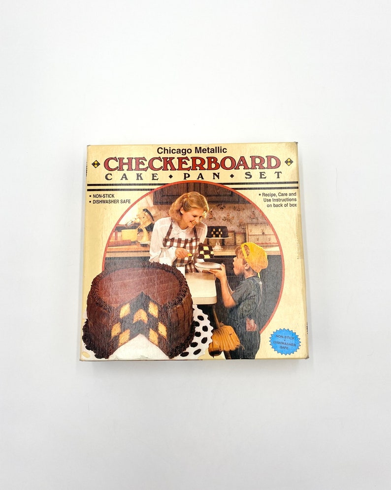 Chicago Metallic Cake Pan - Thumbnail 5