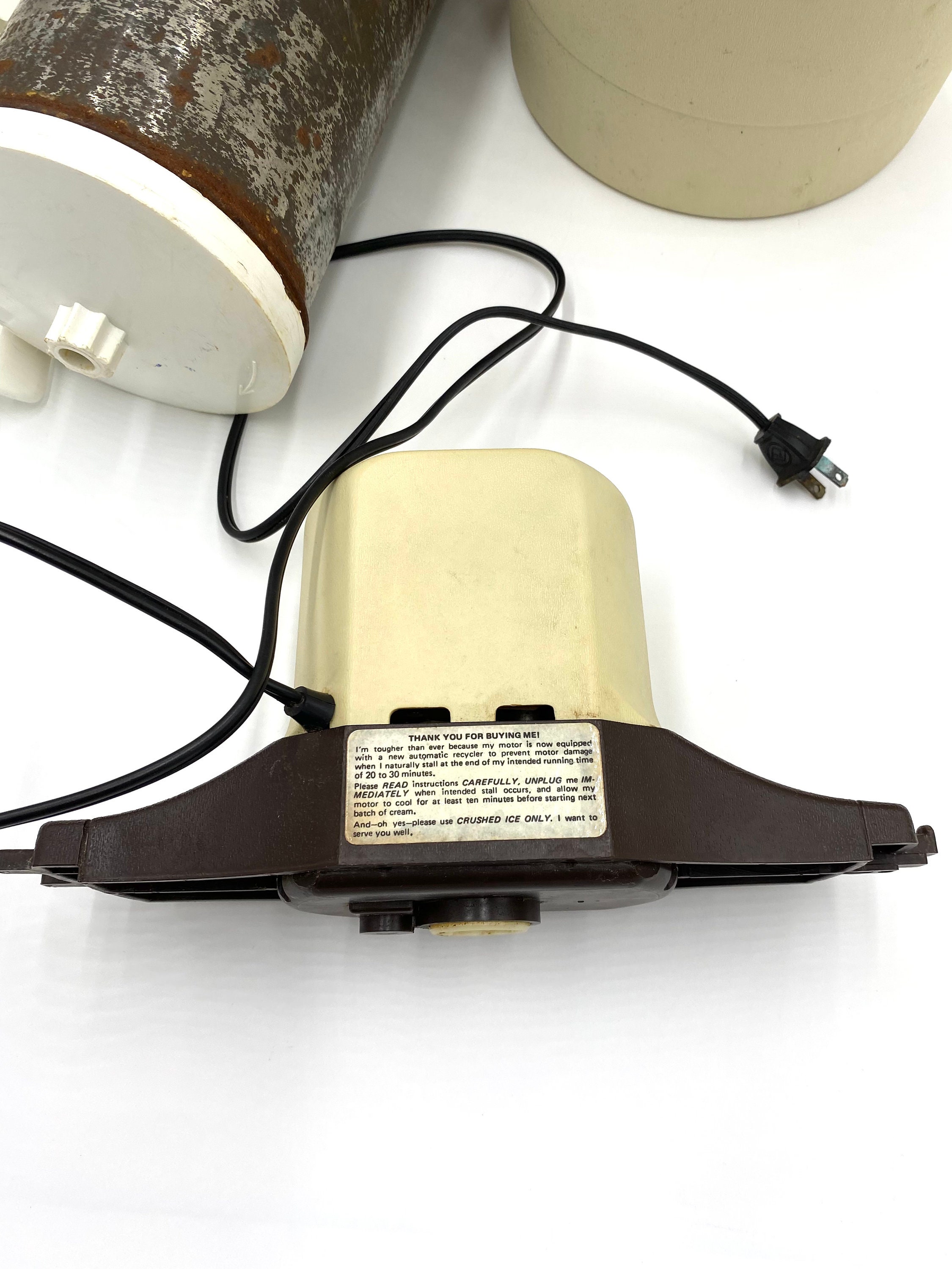 Vintage Electric Ice Cream Freezer 4 Quart Almond Model 71 Etsy