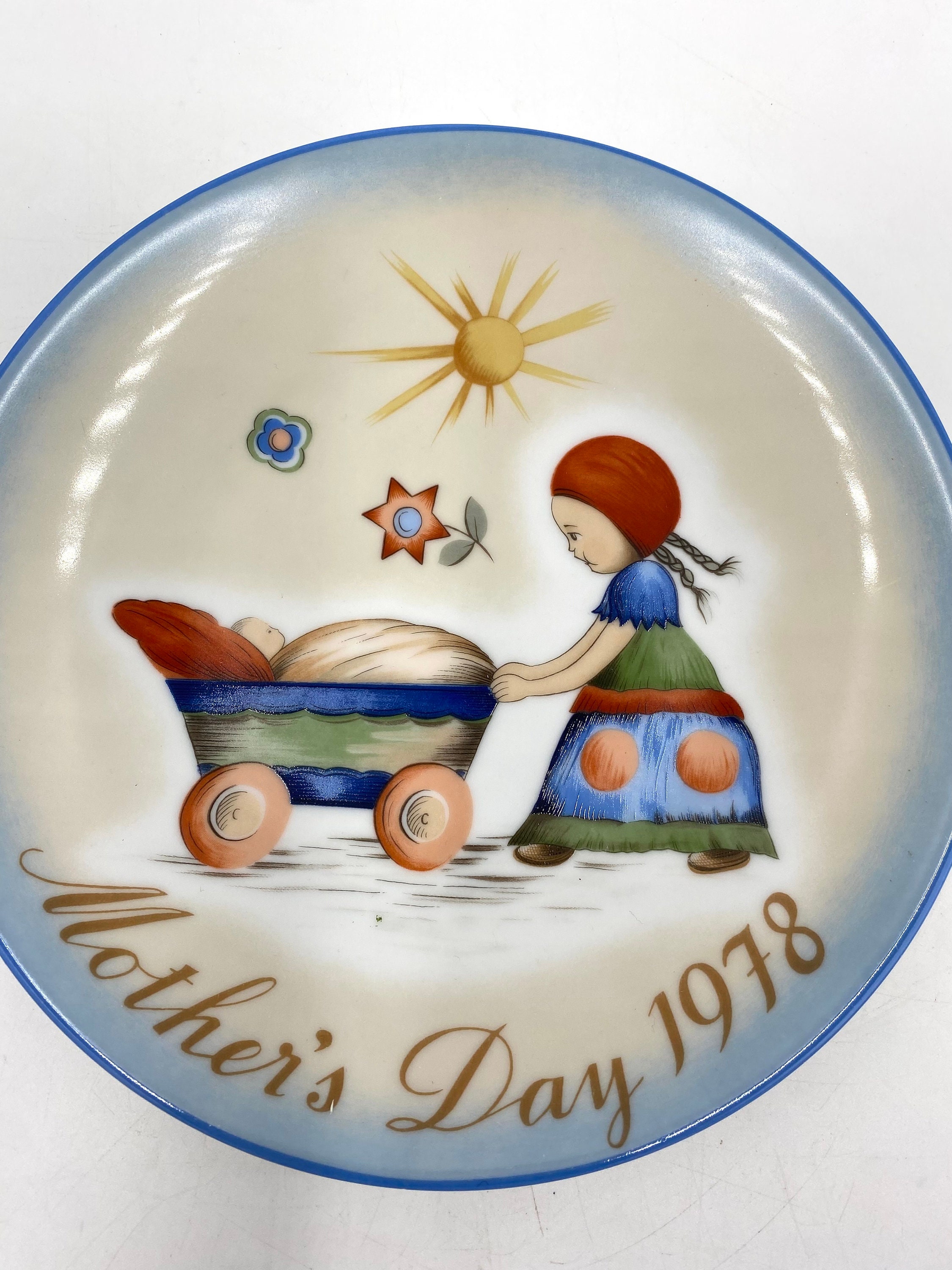Mothers Day Gift Hummel 1978 Mothers Day Plate Afternoon Stroll - Etsy