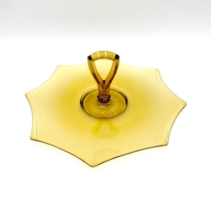 Vintage Amber Glass Serving Plate, sandwich or cake tray with center handle.