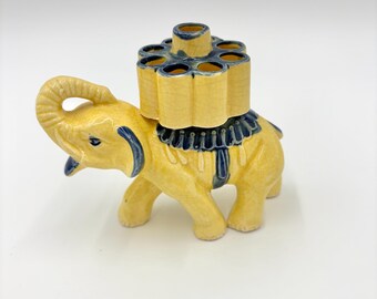 Boquilla de cigarrillos de porcelana japonesa vintage con forma de elefante / Boquilla de cerámica de mediados de siglo / Figura coleccionable de elefante japonés / Cristal craquelado