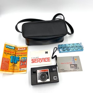 Vintage Kamera Filmkamera KODAK INSTAMATIC X-15F Filmkamera Point And Shoot. Ungeprüft.