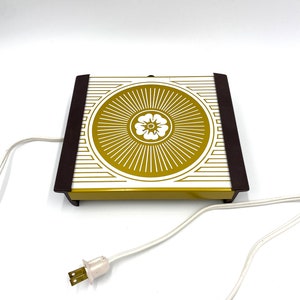 Vintage Warm-O-Tray Electric Warming Pad.