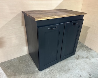 Double trash can cabinet