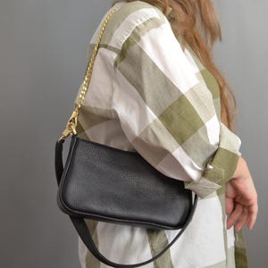 Leather Baguette Bag
Leather Banana Bag
Black Leather Purse
Evening Clutch Bag
Genuine Shoulder Bag
Mini Handbags
Crossbody Bag
Women Leather Purse
Wallet Bag
Leather Gifts
Anniversary Gift
Luxury Bag
Sister Present