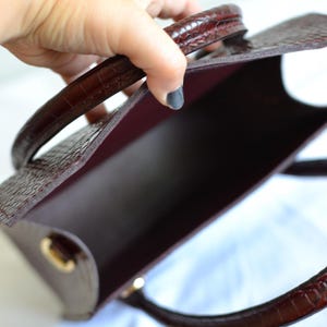 genuine leather bag,
croc embossed bag,
structured tote bag,
everyday leather bag,
crocodile print bag,
gift for her,
burgundy handbag,
luxury leather purse,
christmas gift,
leather gifts,
women leather purse,
mini crossbody bag,
small tote bag,
