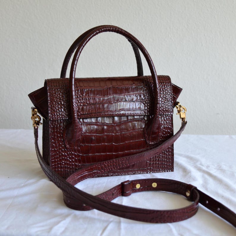 genuine leather bag,
croc embossed bag,
structured tote bag,
everyday leather bag,
crocodile print bag,
gift for her,
burgundy handbag,
luxury leather purse,
christmas gift,
leather gifts,
women leather purse,
mini crossbody bag,
small tote bag,