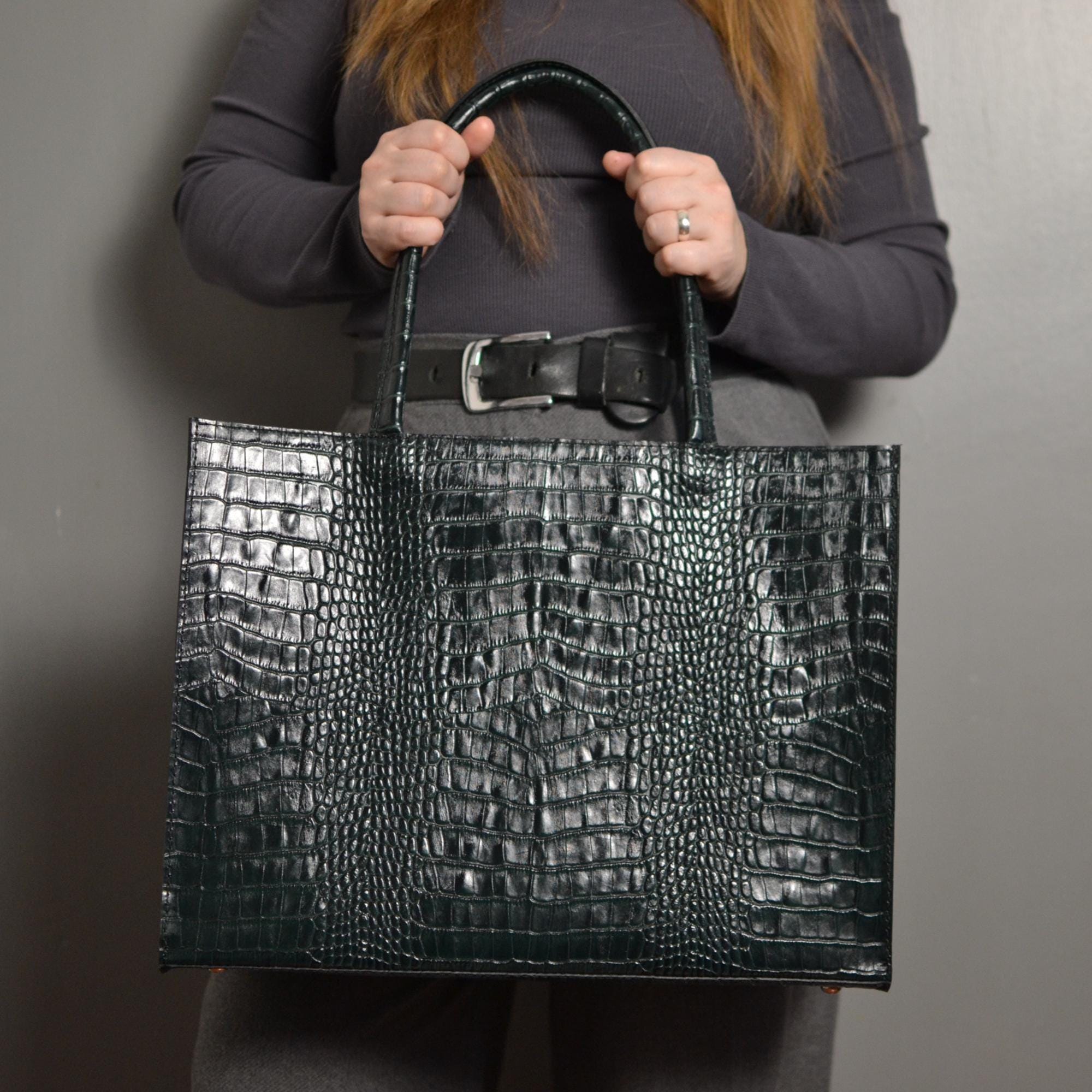 最終一品物トートバッグ Embossed crocodile Green Croc Embossed Leather Tote Bag, Handmade Large Shoulder Bag