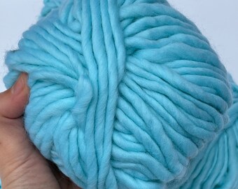 Small Roving Yarn Premium Wool Bulky Teal Blue Melange Yarn 54360 Bulky Yarn Felting Yarn 100/% Wool Knit Crochet Supplies