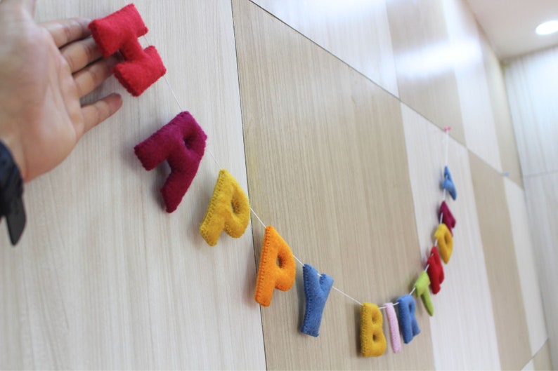 DIY Felt Garland