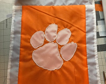 Clemson Garden flag