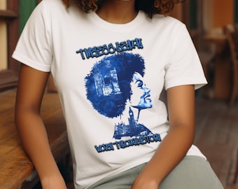 Afro Silhouette T-Shirt, Architecture tee, Timeless Beauty shirt, London landmark top, strong woman tshirt