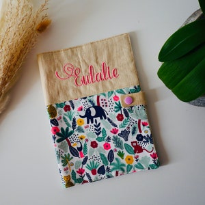 Personalized health book protector / customizable child and baby health book protector / linen and cotton health book protector