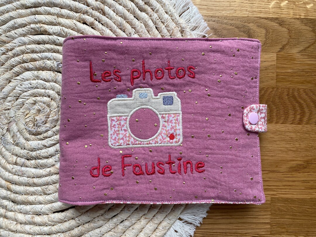 Personalized Embroidered Fabric Photo Album for Babies in Fabric and Double Cotton Gauze