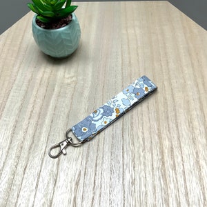 Liberty key ring Betsy gris moutarde