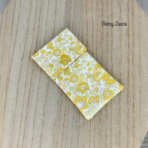 Bolsa con solapa Liberty, forrada y acolchada. Estuche para bolígrafos para bata de enfermería o funda de teléfono, etc.
