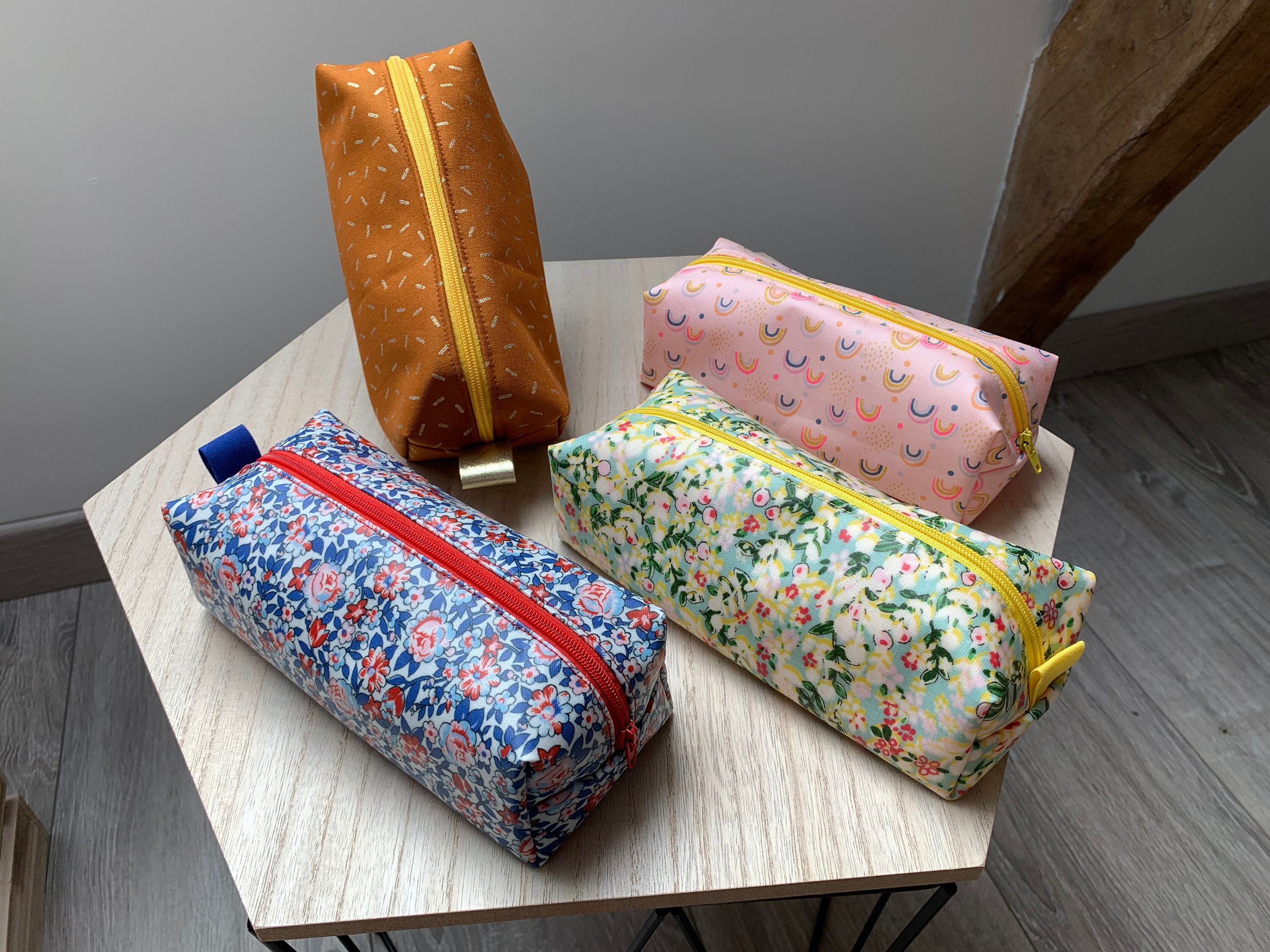 Amazon.com: Andibro Genuine Leather Pencil Case, Leather