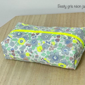Trousse Liberty, molletonnée, doublée. Liberty néon exclusif. Trousse à crayons, à maquillage, trousse de voyage …
