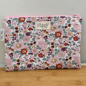 Pochette,  molletonnée, doublée Liberty rare « Betsy Rust  », Pochette de sac, trousse maquillage accessoires…