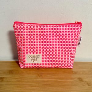 Borsa da toilette, trousse per il trucco... in cotone “Petit Pan”, imbottita, foderata. Idea regalo