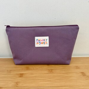 Trousse de toilette , maquillage …  molletonnée, doublée Liberty. Idée cadeau