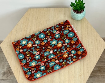 Liberty Print Padded and Lined Pouch. Liberty 