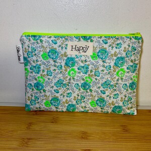 Pochette,  molletonnée, doublée Liberty  néon « Félicité néon vert », Pochette de sac, trousse maquillage accessoires…