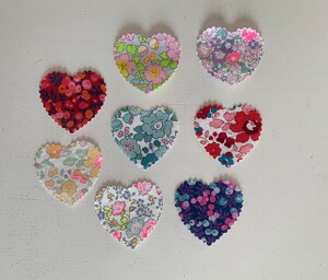 22 Patches Cœur Thermocollants - Taille 2-6 Cm, Motifs Variés - Pour Décorer Ou Réparer Vêtements, Sacs - Faciles à Poser Au Fer à Repasser