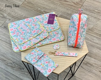 Liberty Betsy Tilleul accessories, large format fleece pouch, small format, pencil case, phone cover, key ring, badge