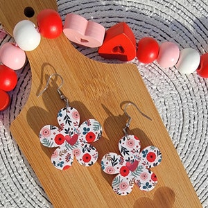 Flower shaped earrings with floral print acrylic dangle earrings
