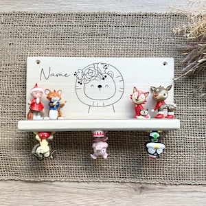 Shelf for Tonie figures, Wooden Tonie figure shelf, Wooden shelf for Tonie figures, Tonie figure shelf with names