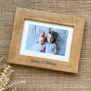 Personalized picture frame, wooden frame with engraving, siblings, wood engraving, wooden picture frame, picture frame birth