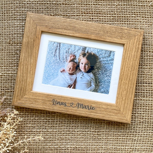 Personalized picture frame, wooden frame with engraving, siblings, wood engraving, wooden picture frame, birth picture frame