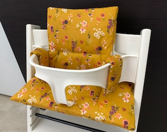 Ensemble de coussins lavables Tripp Trapp pour chaise haute Stokke - fleurs jaune moutarde
