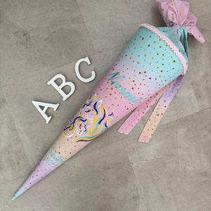 Cône d'école en tissu cône de sucre inscription scolaire 70 cm fait main - maman licorne avec enfant