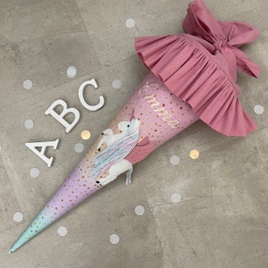 Cartable en tissu sac à sucre inscription scolaire 70 cm fait main - Licorne montante à volants