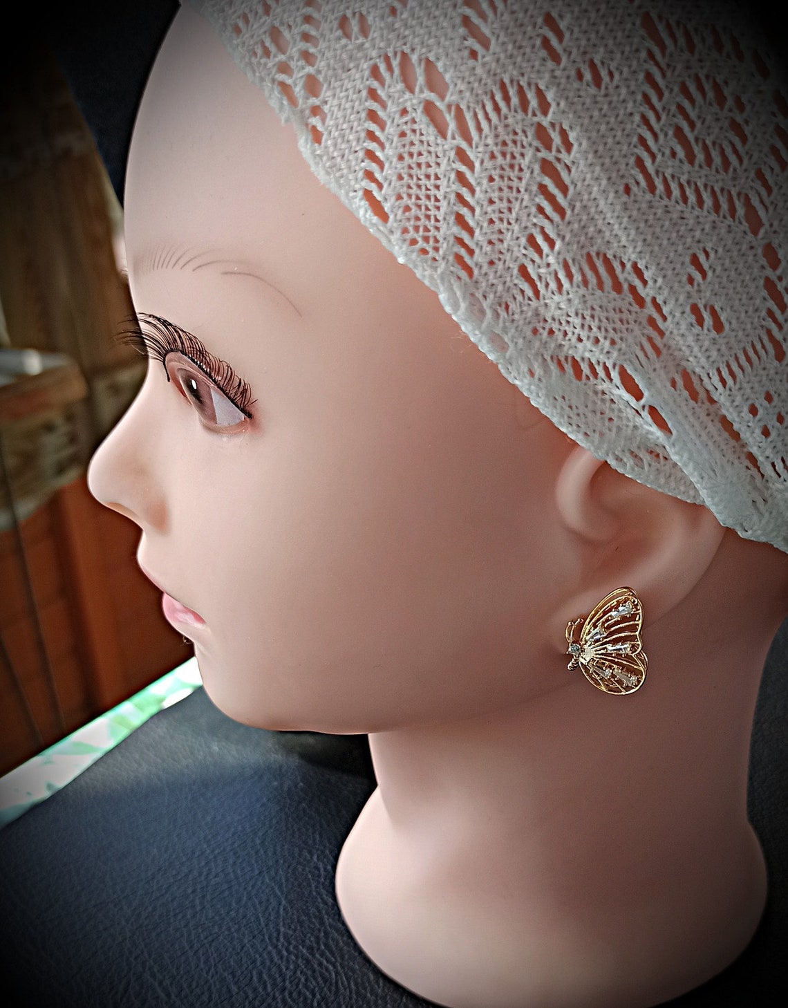 18k gold butterfly earrings