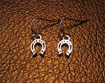 Orecchini Piccoli Argento 925 &ndash; Ferro Di Cavallo Triplo &ndash; Fortuna E Buona Fortuna &ndash; Jewellerybox