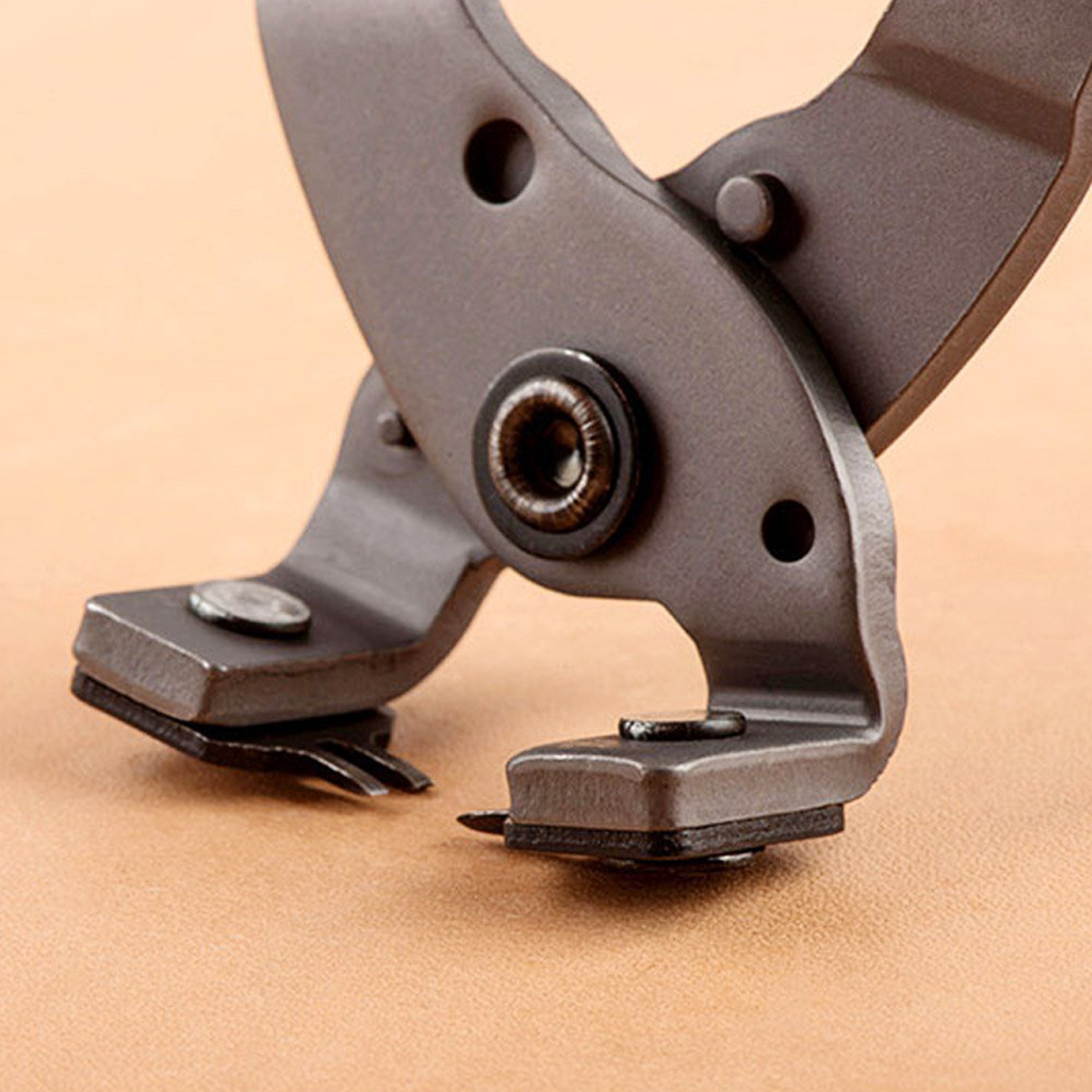 Leather puncher Silent puncher Sewing hole tool Diamond Etsy